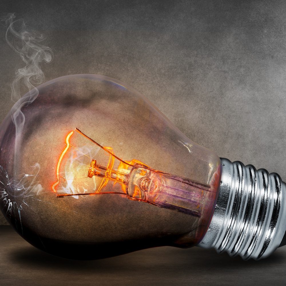 light-bulb-503881_1920